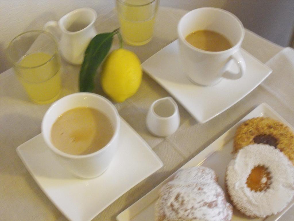 Il Casale Del Giglio Bed and Breakfast Santo Stefano di Magra Exteriör bild