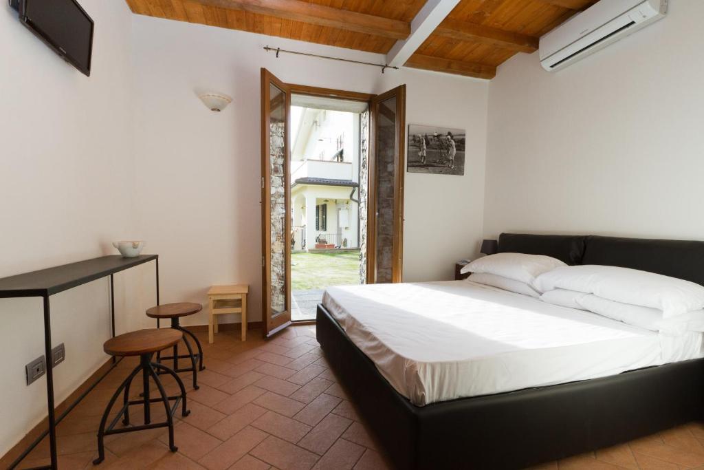 Il Casale Del Giglio Bed and Breakfast Santo Stefano di Magra Exteriör bild